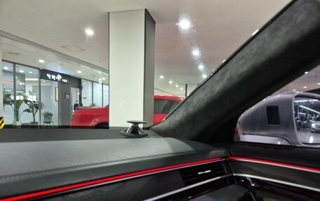 Audi A8, 2021 год, 9 600 000 рублей, 16 фотография