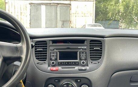 KIA Rio II, 2009 год, 647 000 рублей, 9 фотография