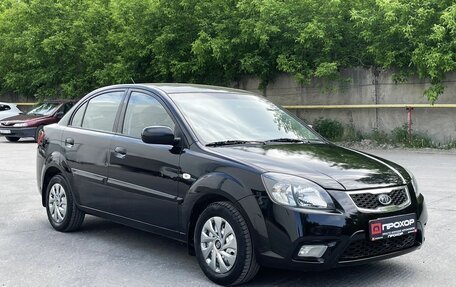 KIA Rio II, 2009 год, 647 000 рублей, 19 фотография