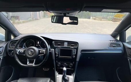 Volkswagen Golf VII, 2015 год, 1 450 035 рублей, 8 фотография