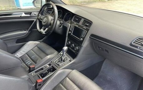Volkswagen Golf VII, 2015 год, 1 450 035 рублей, 10 фотография