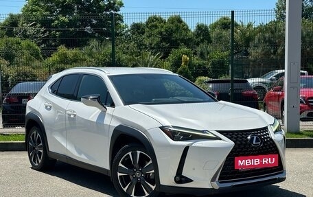Lexus UX I, 2018 год, 3 200 000 рублей, 3 фотография