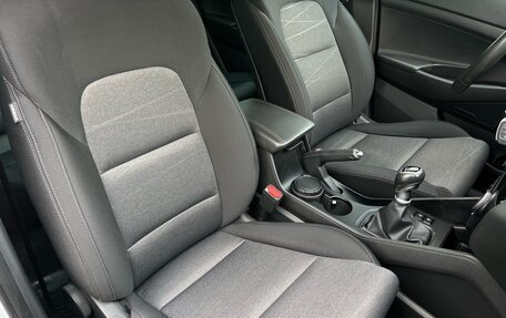 Hyundai Tucson III, 2019 год, 2 090 000 рублей, 10 фотография