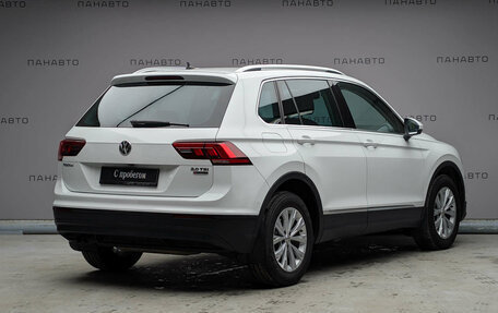 Volkswagen Tiguan II, 2017 год, 1 995 000 рублей, 10 фотография