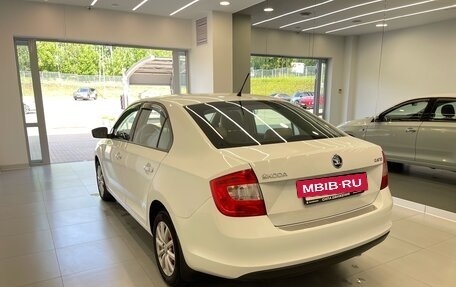 Skoda Rapid I, 2015 год, 940 000 рублей, 6 фотография