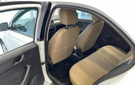 Skoda Rapid I, 2015 год, 940 000 рублей, 11 фотография