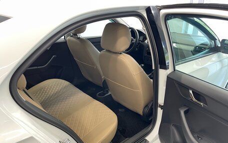Skoda Rapid I, 2015 год, 940 000 рублей, 12 фотография