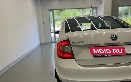 Skoda Rapid I, 2015 год, 940 000 рублей, 8 фотография