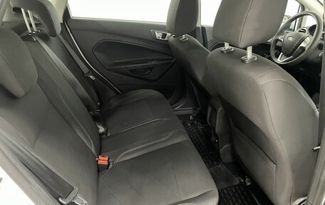 Ford Fiesta, 2016 год, 999 000 рублей, 17 фотография