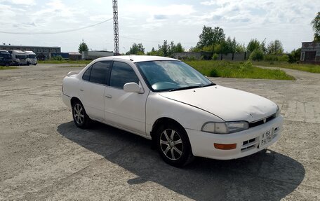 Toyota Sprinter VIII (E110), 1994 год, 300 000 рублей, 1 фотография
