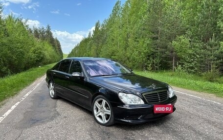 Mercedes-Benz S-Класс, 2005 год, 1 300 000 рублей, 1 фотография