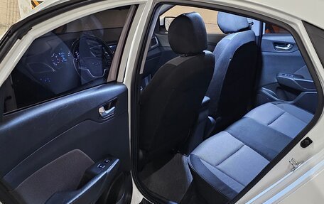 Hyundai Solaris II рестайлинг, 2018 год, 1 480 000 рублей, 7 фотография