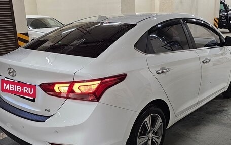 Hyundai Solaris II рестайлинг, 2018 год, 1 480 000 рублей, 10 фотография