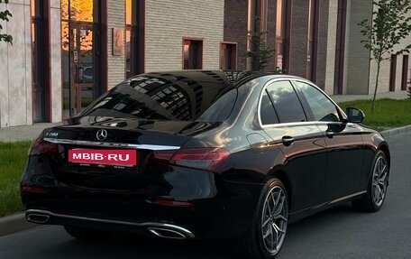 Mercedes-Benz E-Класс, 2021 год, 2 897 000 рублей, 4 фотография
