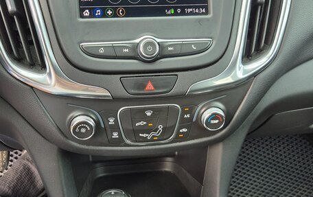 Chevrolet Equinox III, 2019 год, 1 800 000 рублей, 14 фотография