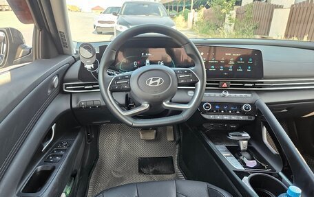 Hyundai Elantra, 2023 год, 2 120 000 рублей, 9 фотография
