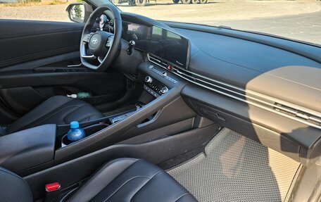 Hyundai Elantra, 2023 год, 2 120 000 рублей, 12 фотография