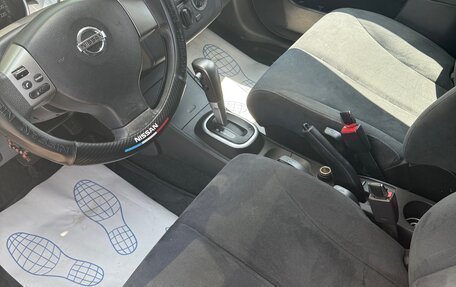 Nissan Tiida, 2010 год, 900 000 рублей, 9 фотография