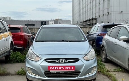 Hyundai Solaris II рестайлинг, 2013 год, 675 000 рублей, 11 фотография