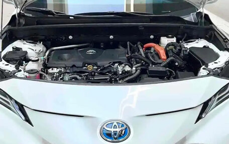 Toyota Venza, 2022 год, 3 600 000 рублей, 14 фотография