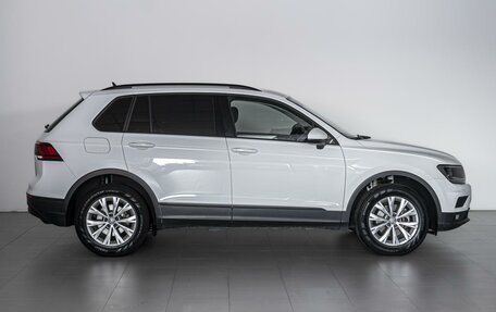 Volkswagen Tiguan II, 2019 год, 2 029 000 рублей, 5 фотография
