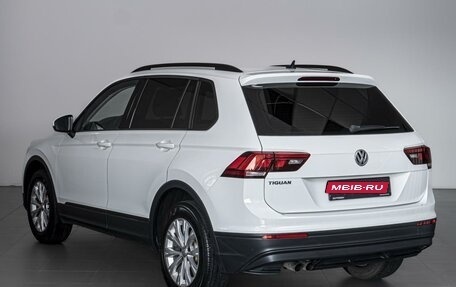 Volkswagen Tiguan II, 2019 год, 2 029 000 рублей, 2 фотография