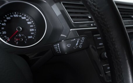 Volkswagen Tiguan II, 2019 год, 2 029 000 рублей, 15 фотография