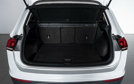 Volkswagen Tiguan II, 2019 год, 2 029 000 рублей, 22 фотография