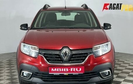 Renault Sandero II рестайлинг, 2018 год, 1 100 000 рублей, 2 фотография