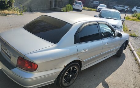 Hyundai Sonata IV рестайлинг, 2003 год, 650 000 рублей, 3 фотография