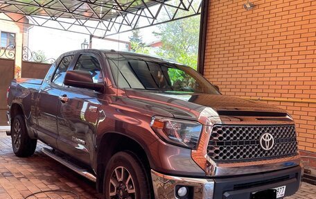 Toyota Tundra II, 2014 год, 4 850 000 рублей, 3 фотография