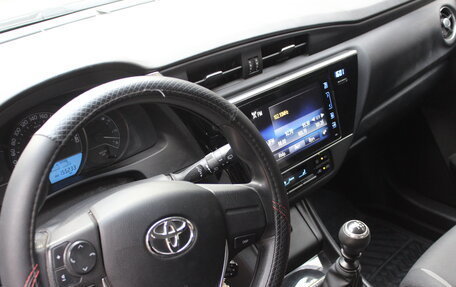 Toyota Auris II, 2018 год, 1 770 000 рублей, 13 фотография