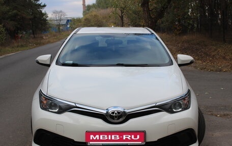 Toyota Auris II, 2018 год, 1 770 000 рублей, 10 фотография
