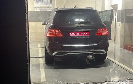 Mercedes-Benz M-Класс, 2012 год, 2 800 000 рублей, 6 фотография