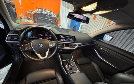 BMW 3 серия, 2019 год, 2 530 000 рублей, 7 фотография