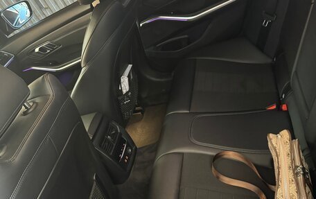 BMW 3 серия, 2019 год, 2 530 000 рублей, 11 фотография