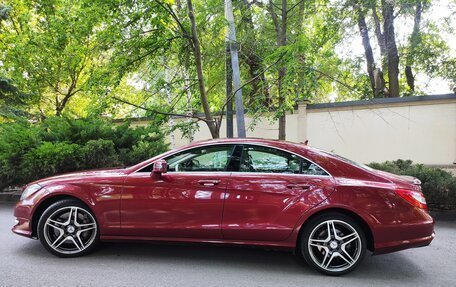 Mercedes-Benz CLS, 2011 год, 2 400 000 рублей, 9 фотография