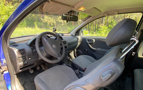 Opel Corsa C рестайлинг, 2003 год, 250 000 рублей, 3 фотография