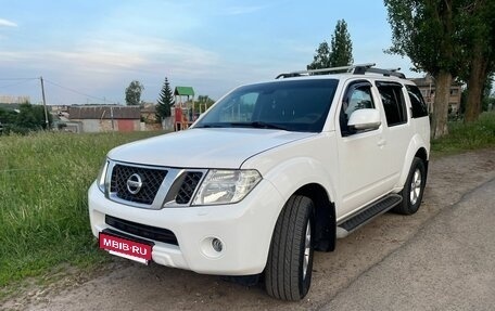 Nissan Pathfinder, 2013 год, 1 450 000 рублей, 12 фотография