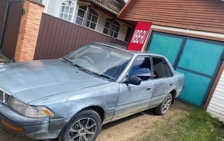 Toyota Corona VIII (T170), 1989 год, 130 000 рублей, 3 фотография