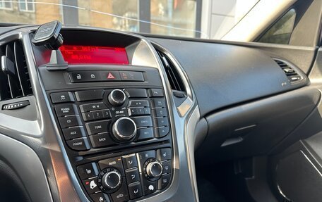 Opel Astra J, 2011 год, 830 000 рублей, 9 фотография