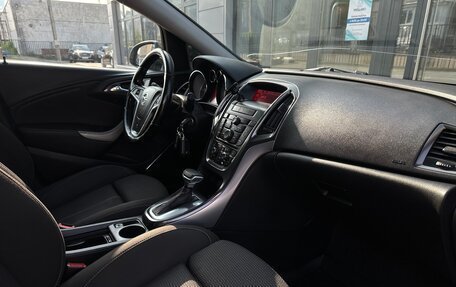 Opel Astra J, 2011 год, 830 000 рублей, 21 фотография