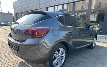 Opel Astra J, 2011 год, 830 000 рублей, 26 фотография
