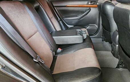 Toyota Avensis III рестайлинг, 2006 год, 599 000 рублей, 13 фотография