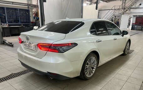 Toyota Camry, 2018 год, 2 899 000 рублей, 6 фотография