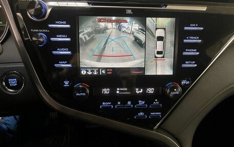Toyota Camry, 2018 год, 2 899 000 рублей, 13 фотография