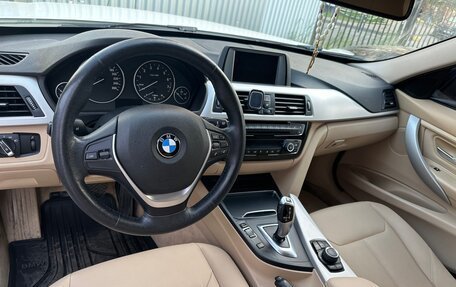 BMW 3 серия, 2015 год, 2 400 000 рублей, 14 фотография