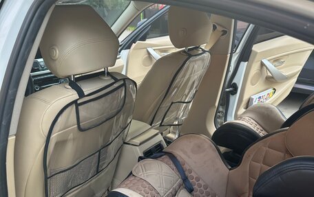BMW 3 серия, 2015 год, 2 400 000 рублей, 19 фотография