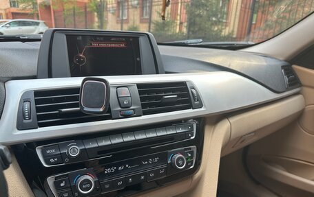 BMW 3 серия, 2015 год, 2 400 000 рублей, 18 фотография