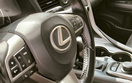 Lexus RX IV рестайлинг, 2018 год, 3 500 000 рублей, 14 фотография
